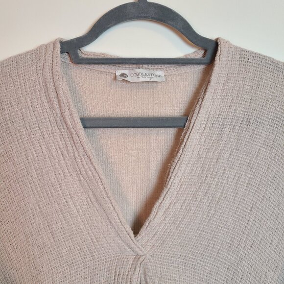 COBBLESTONE LIVING: Italian Linen - Asymmetrical Bell-Sleeve - Abigail Top - Picture 6 of 11